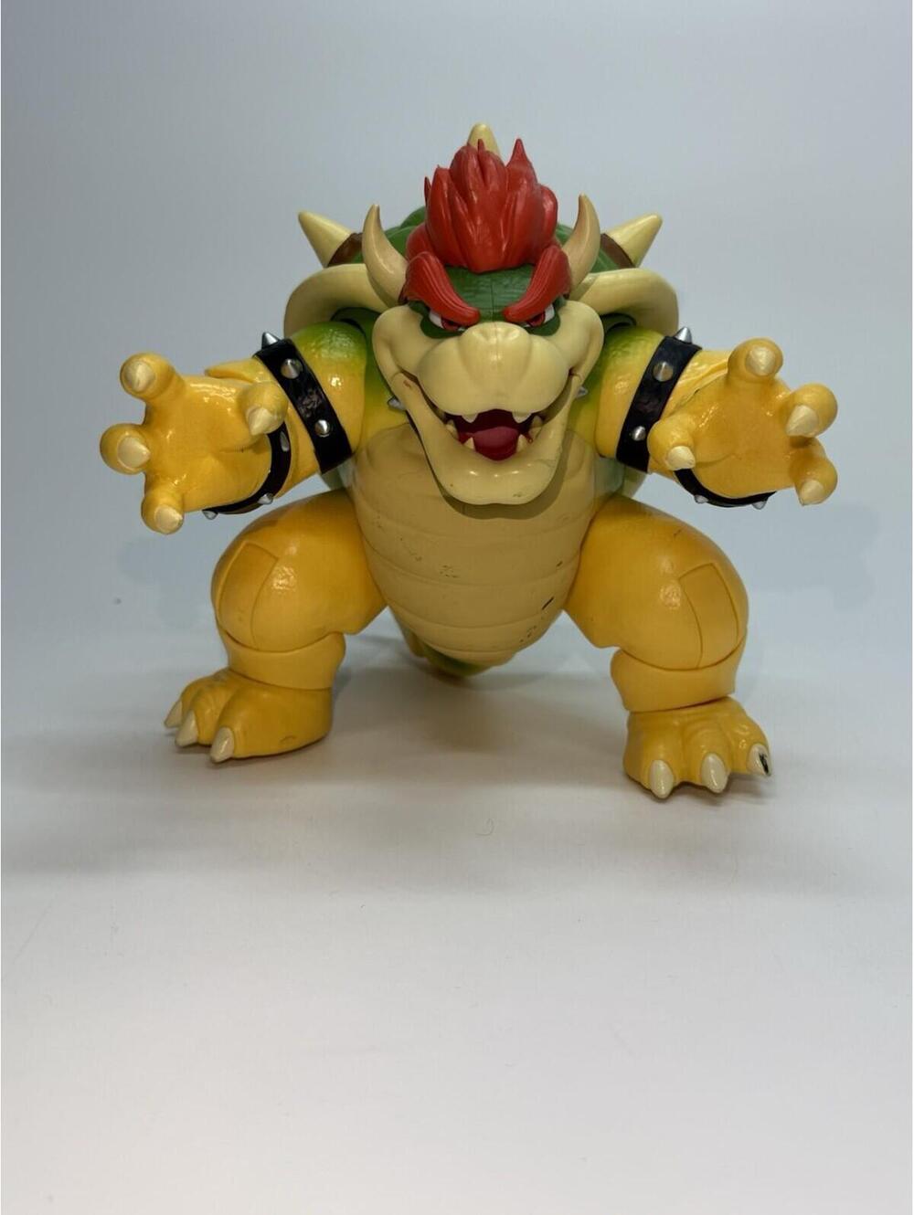 Nintendo Super Mario Big Bad Bowser 12” Action Figure Jakks Pacific Light On